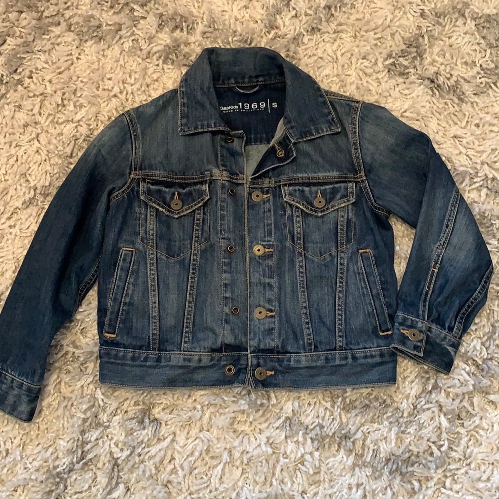 GapKids size small girls denim jacket.